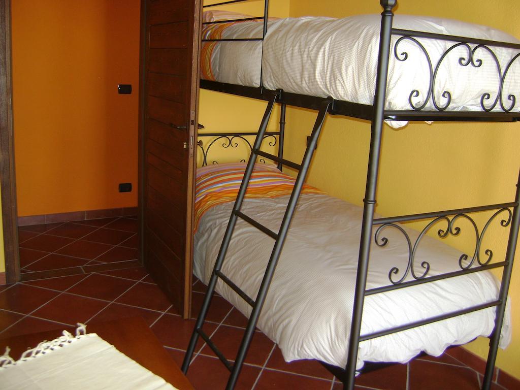 Agriturismo A Nostro Mizoun Ostana Værelse billede