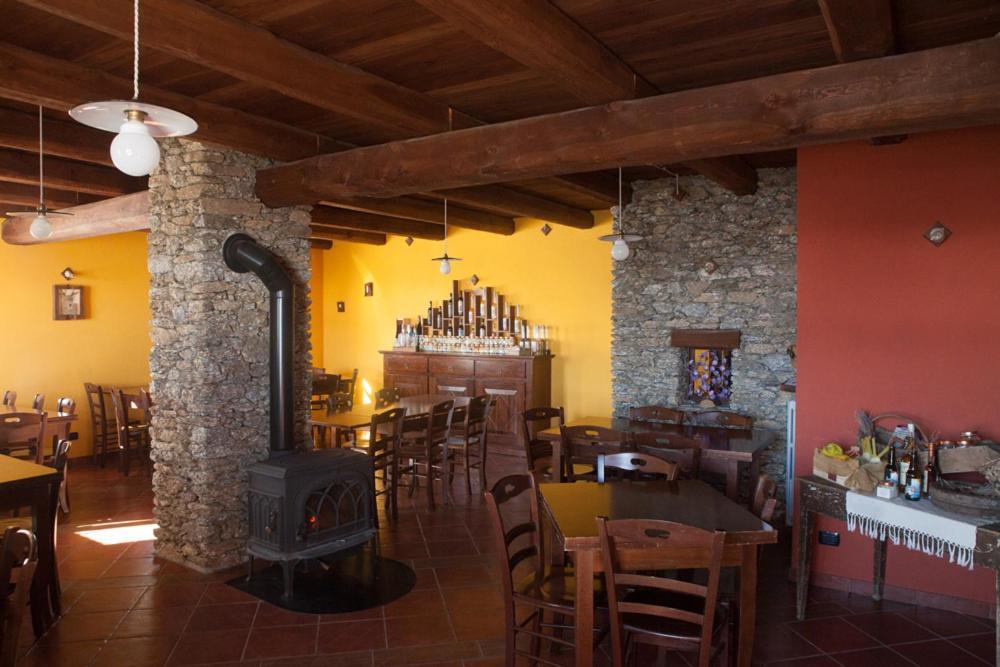 Agriturismo A Nostro Mizoun Ostana Eksteriør billede