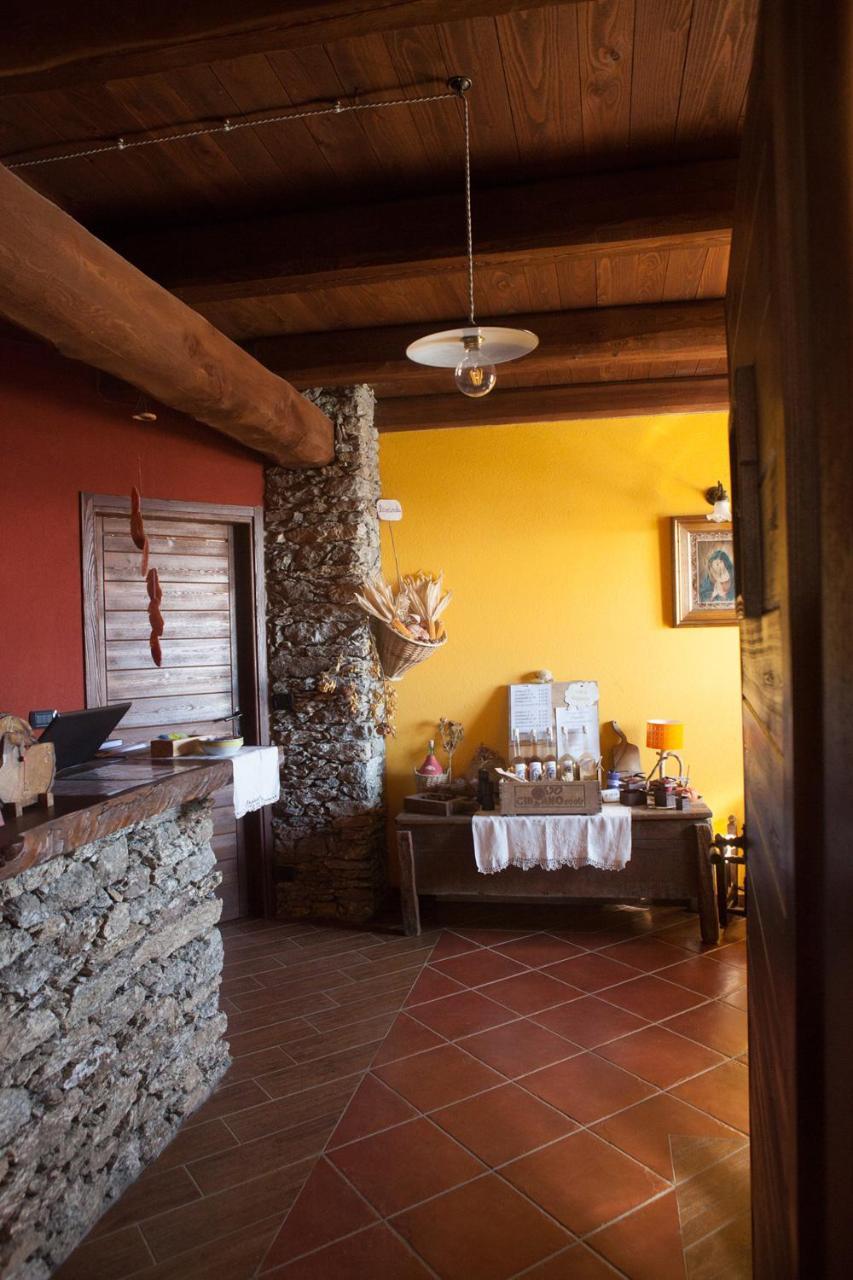 Agriturismo A Nostro Mizoun Ostana Eksteriør billede